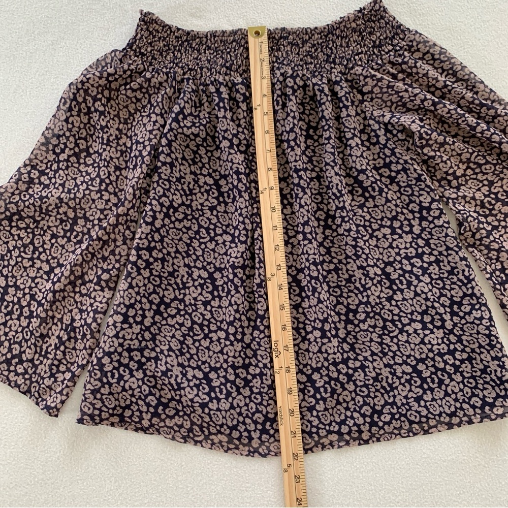 Rebecca Minkoff Women's Smocked Off The Shoulder Top Floral Navy Brown Size XS - Picture 9 of 13